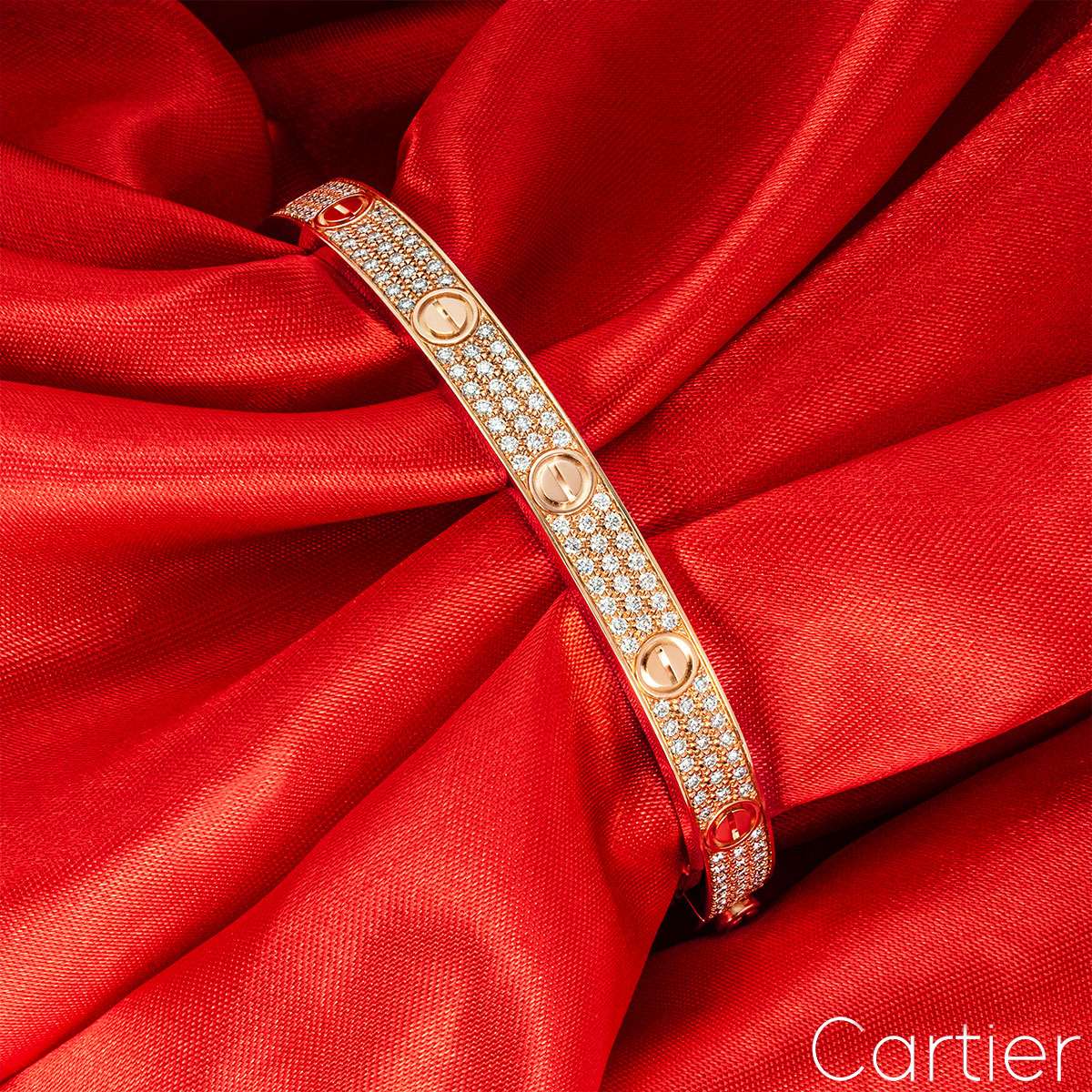 Quatre Classique, Diamond-Paved Bangle